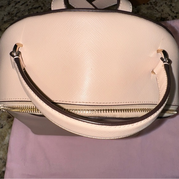Kate Spade Backpack. Like new. Dust bag included. - Picture 4 of 7